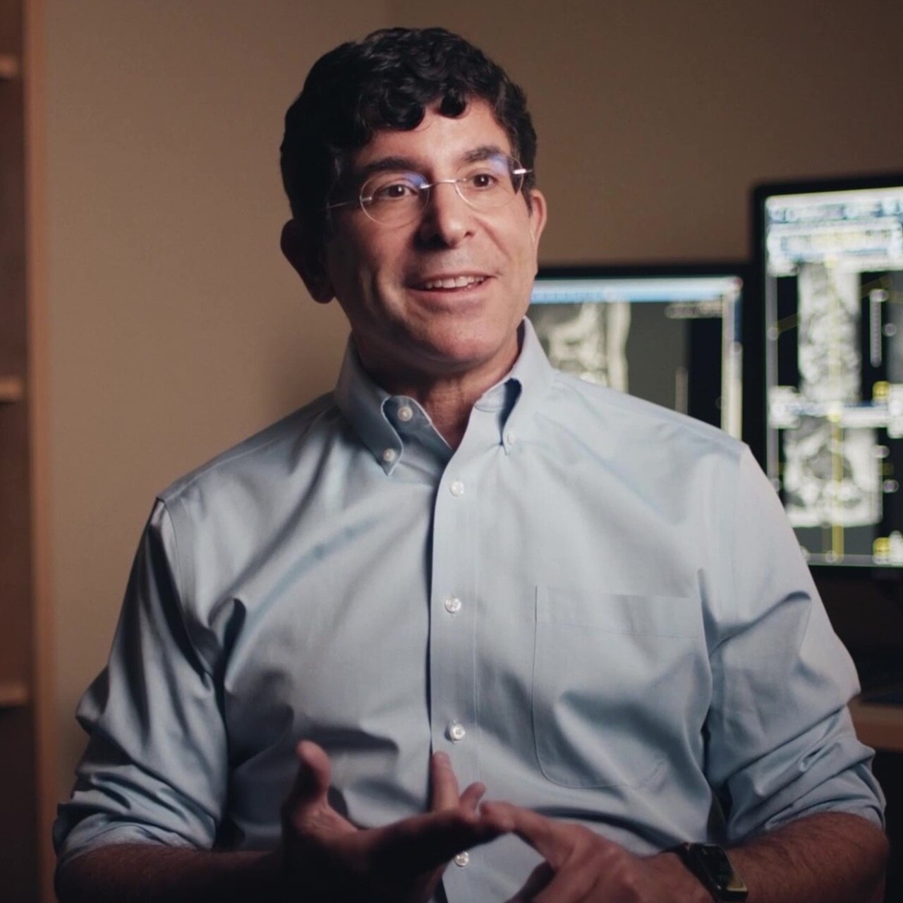 Dr. Tiron Pechet from Shields Health Care Group gives an interview about their experiences using Air Recon DL