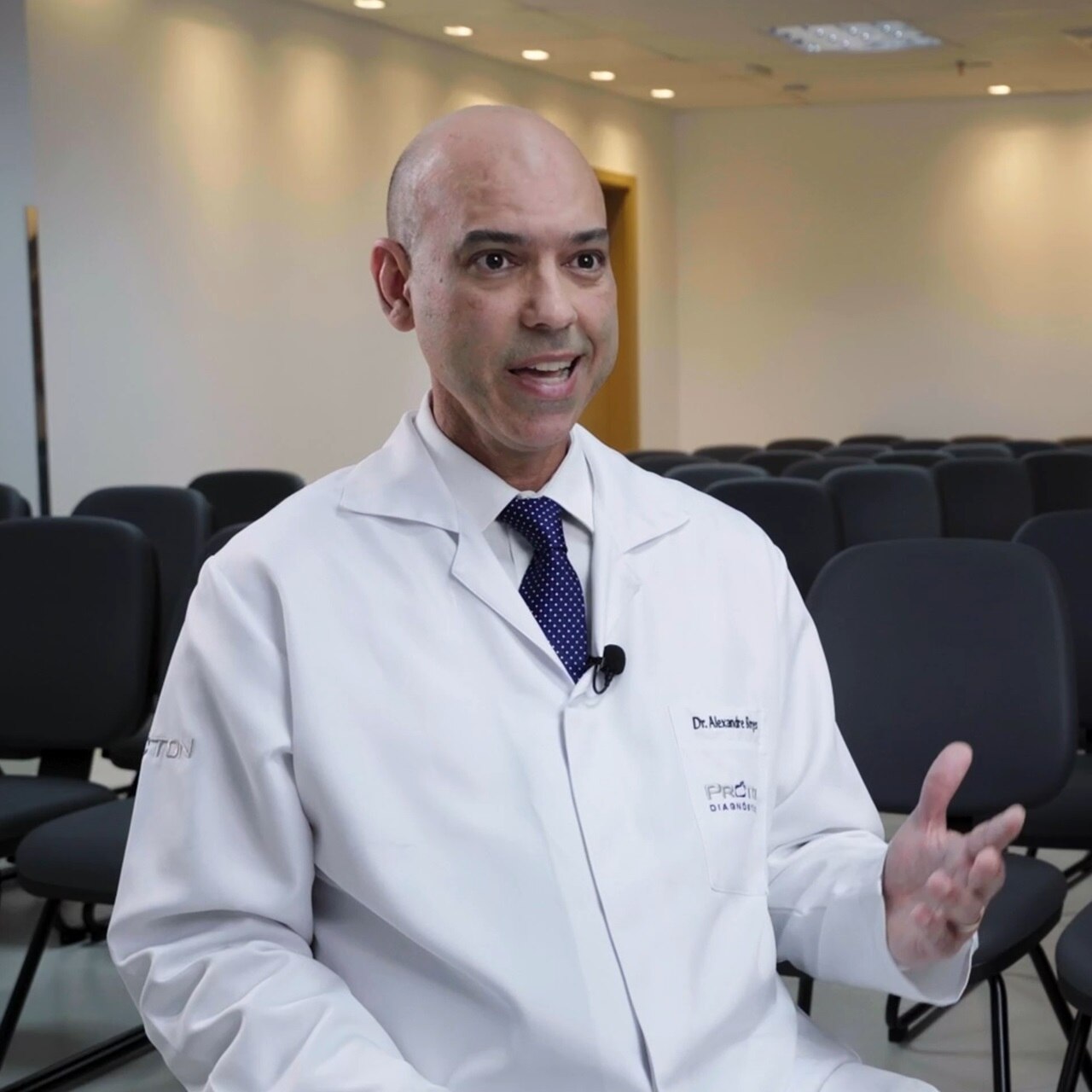 Dr. Alexandre Borges from Santa Casa de Piracicaba gives an interview about their expereiences using Air Recon DL